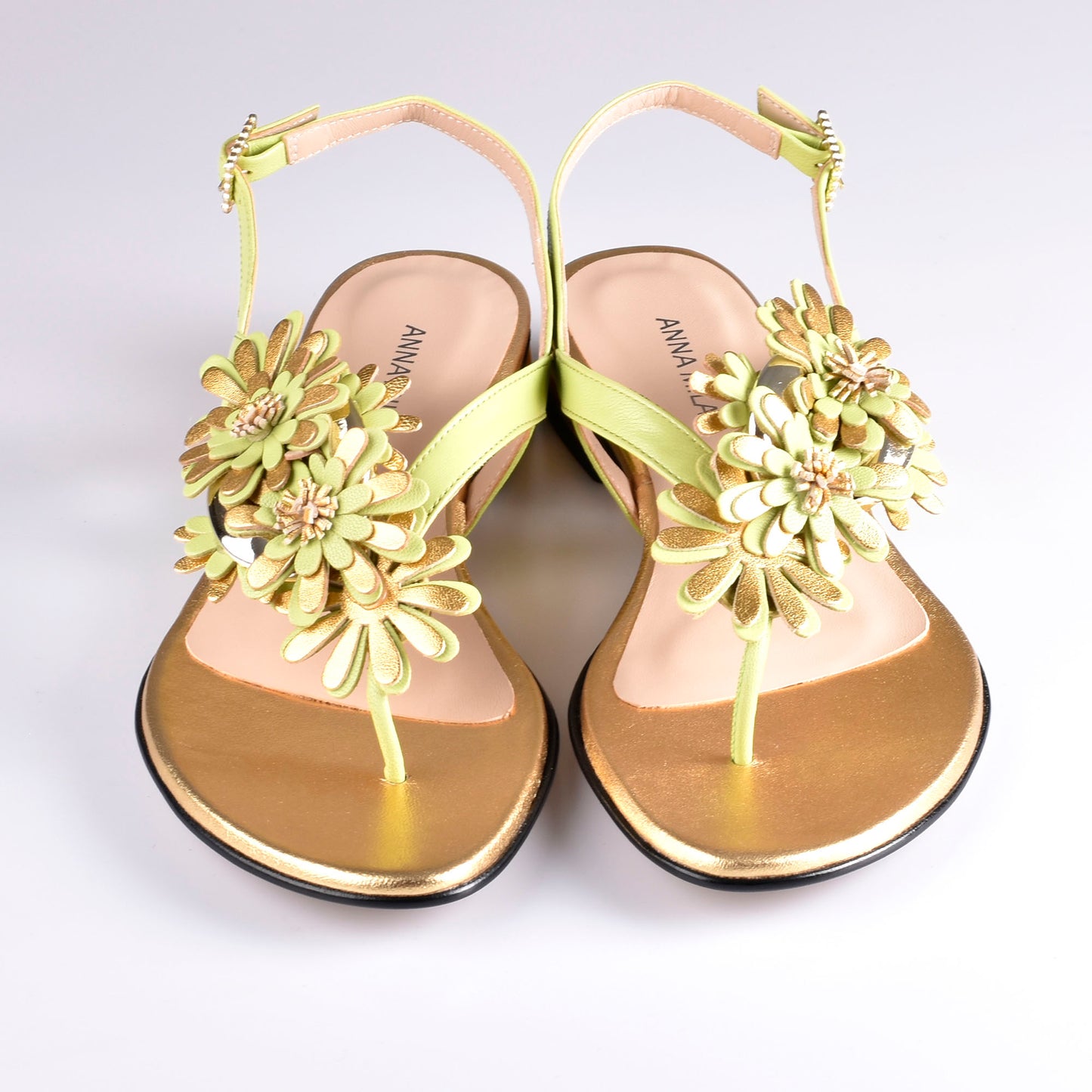 sandalias dorado y verde