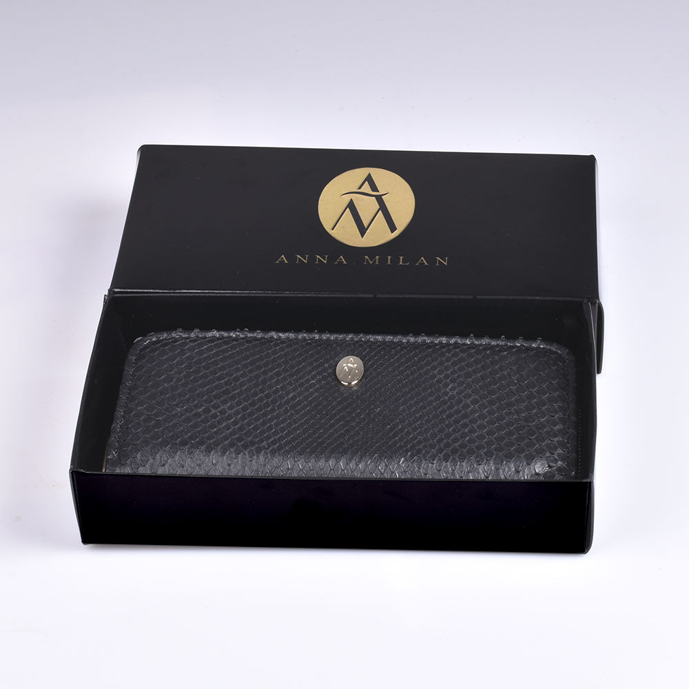 Cartera exclusiva de piel de piton
