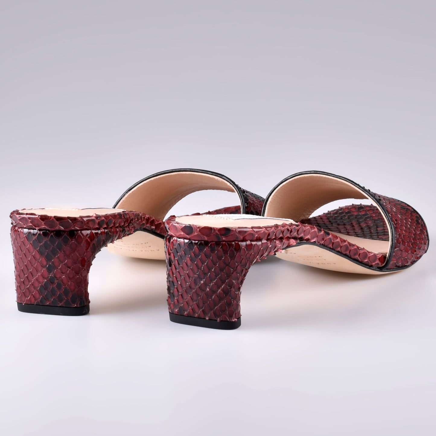 sandalias tacón bajo de lujo