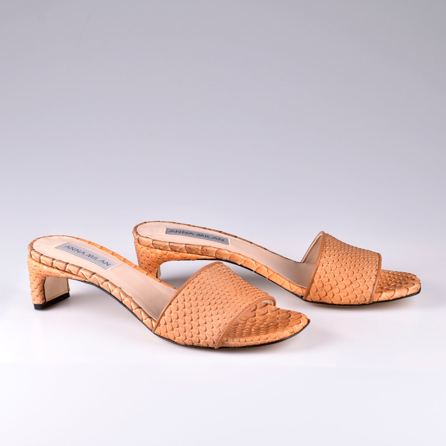 sandalias pitón marrón