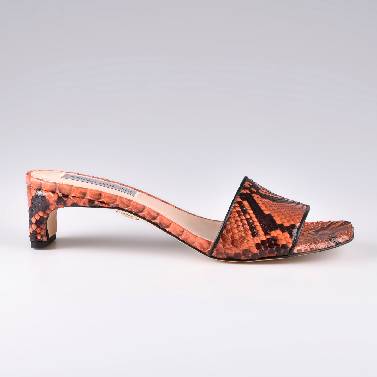 sandalias pitón naranja