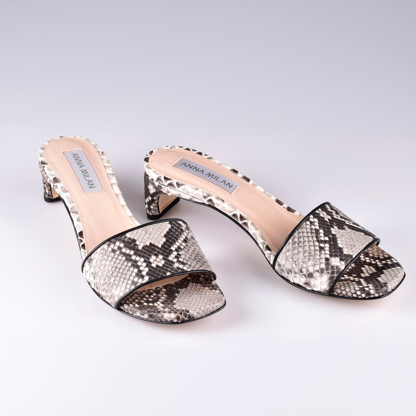 sandalias tacón bajo