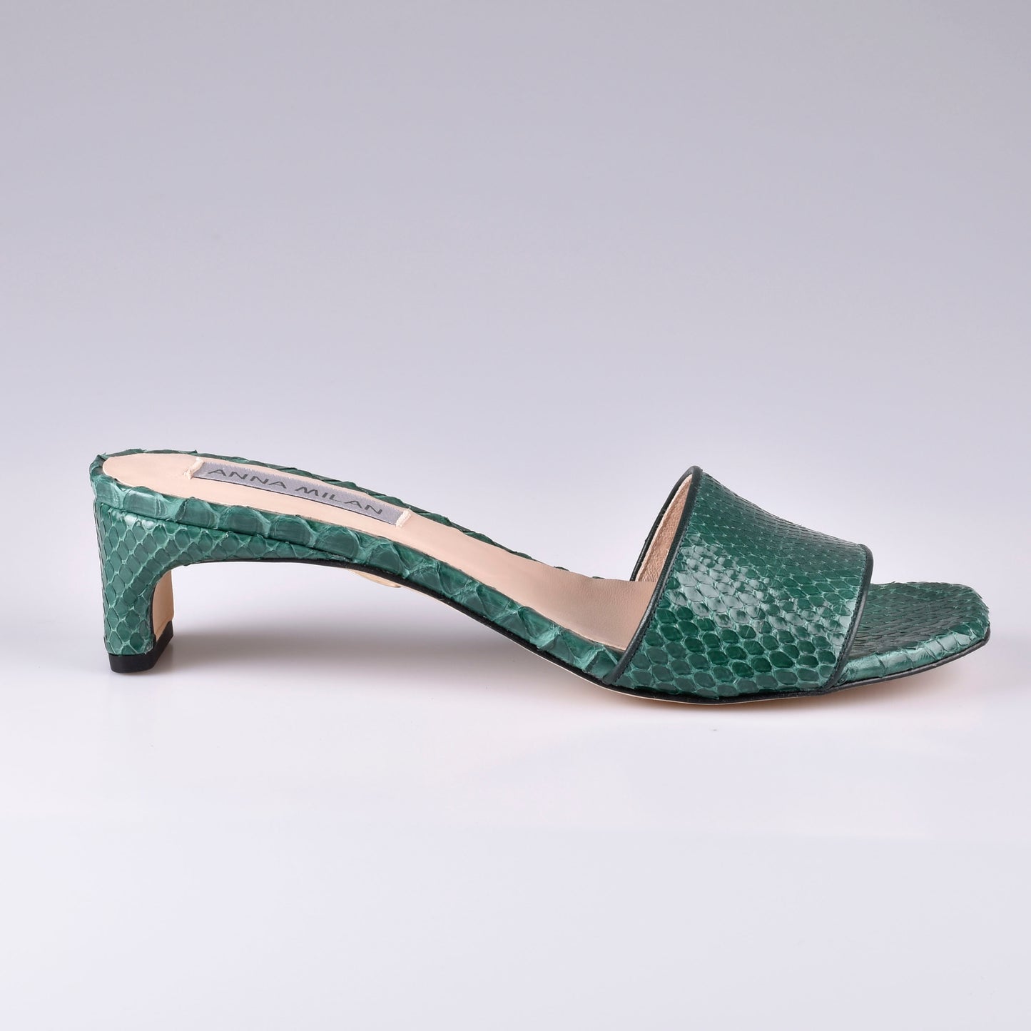 sandalias mujer cuero verde