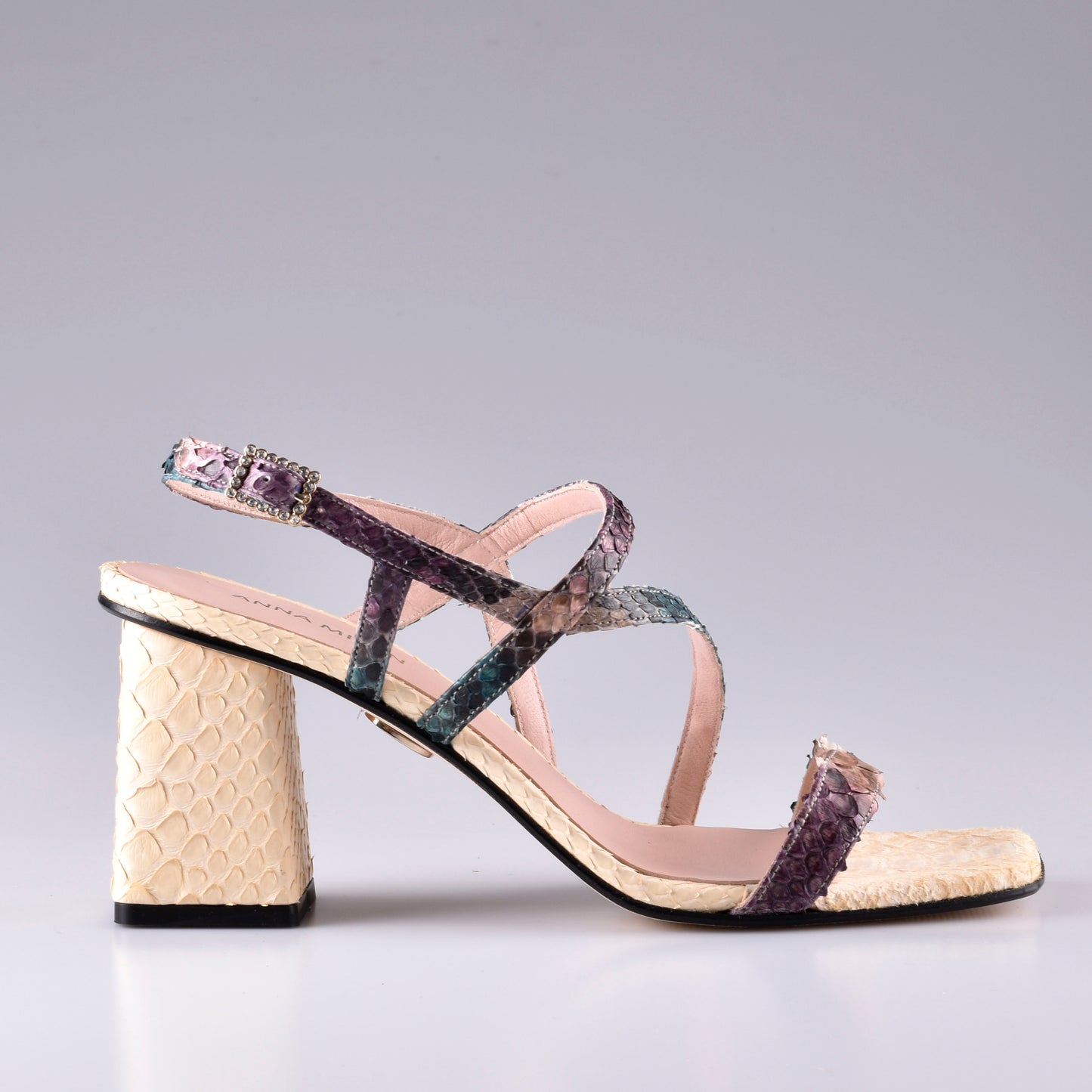 Sandalias tacón alto beige