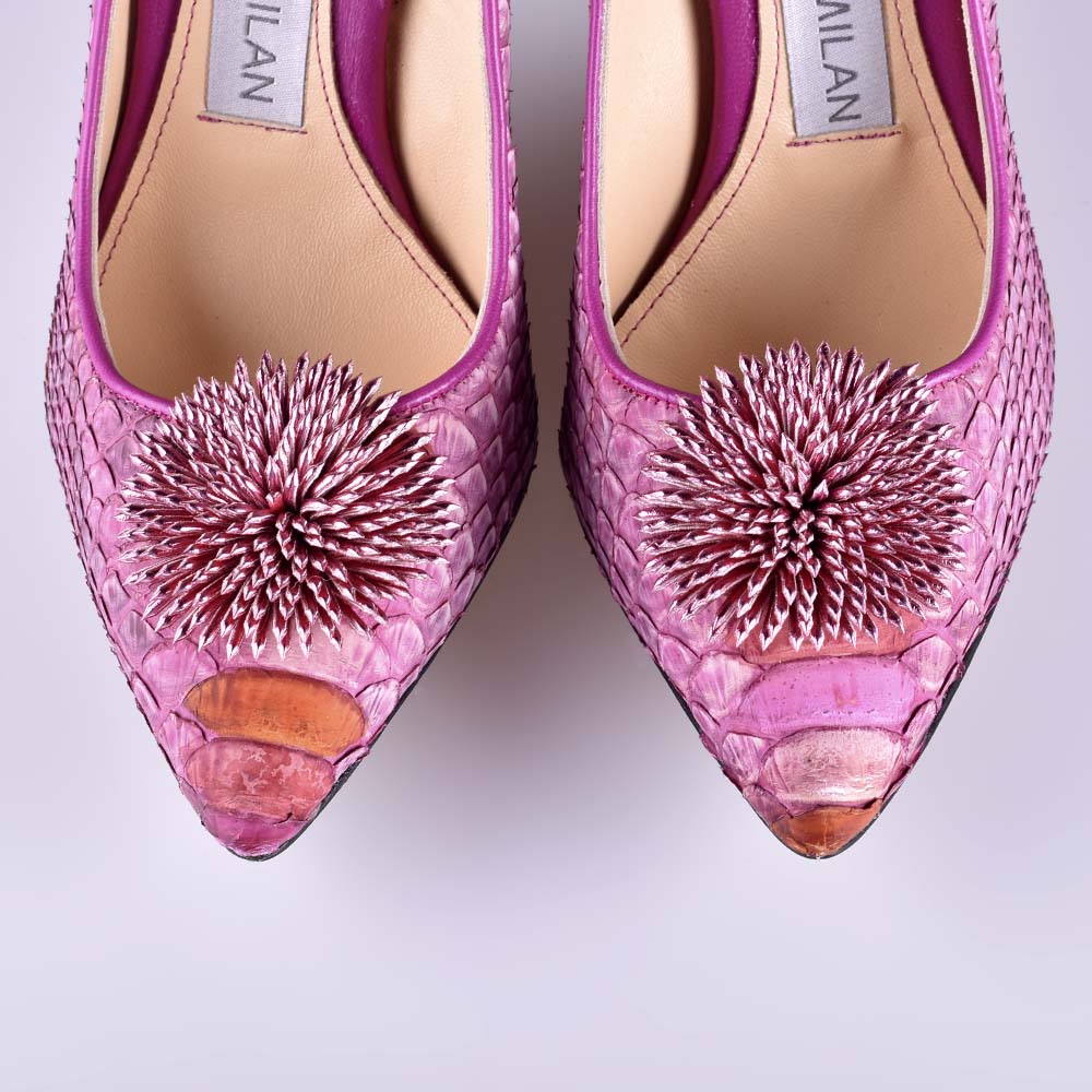 Exclusivos salones de piel de piton rosas