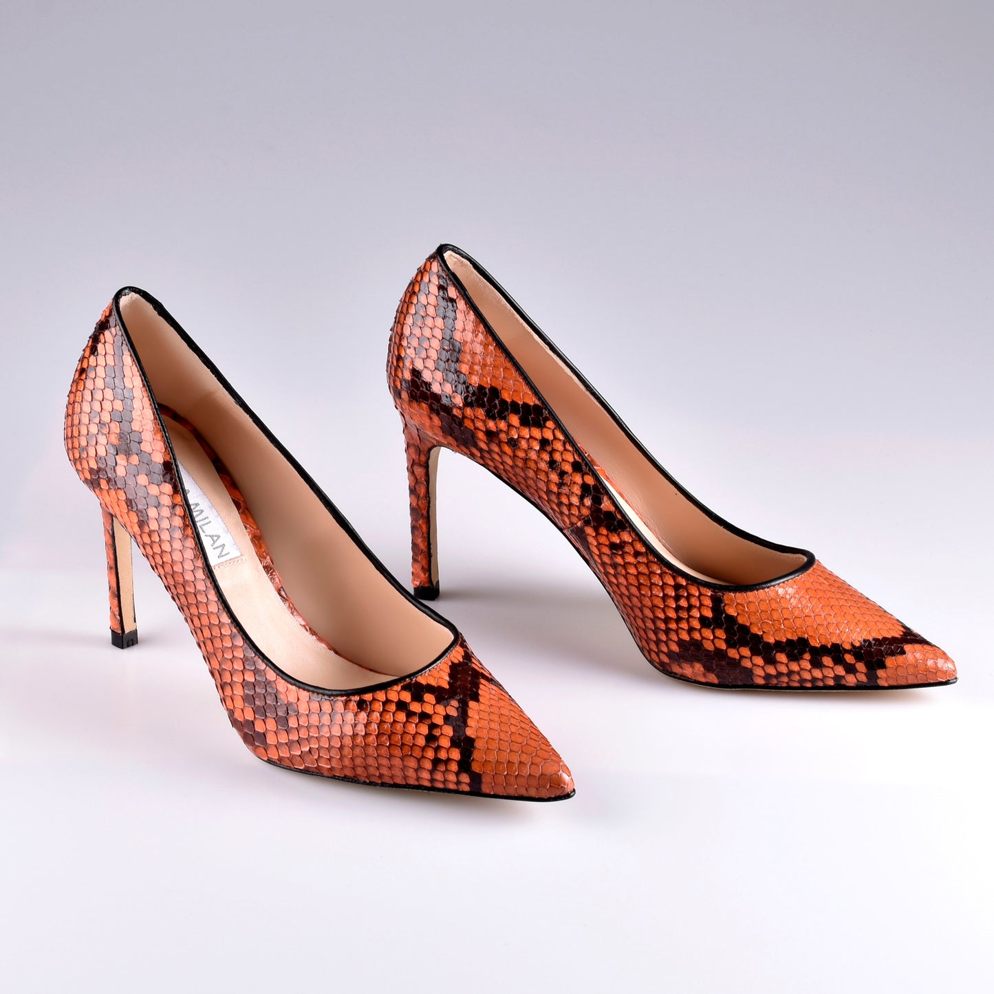 zapatos de salón serpiente